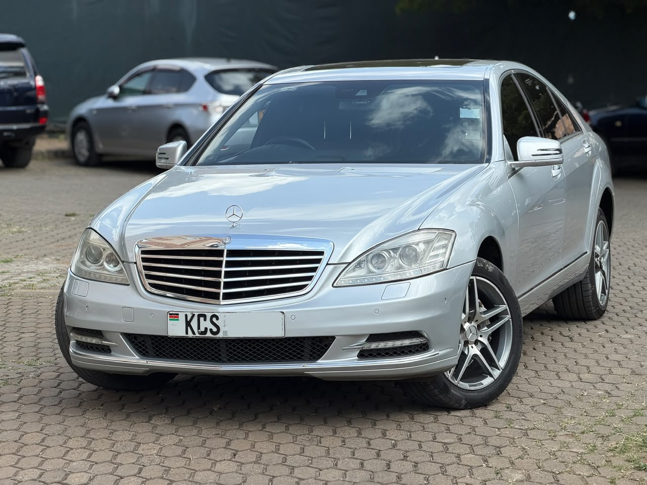 2011 Mercedes-Benz S-Class for sale in Nairobi — photo 1 of 10