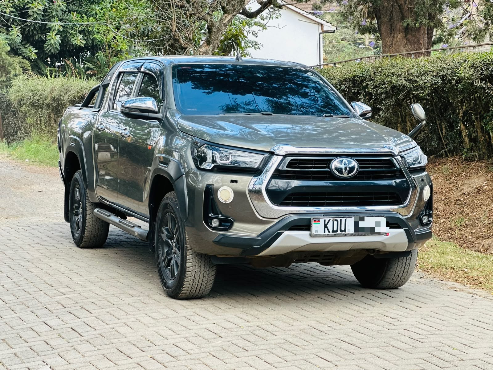 2020 Toyota Hilux for sale in Nairobi — photo 1 of 14