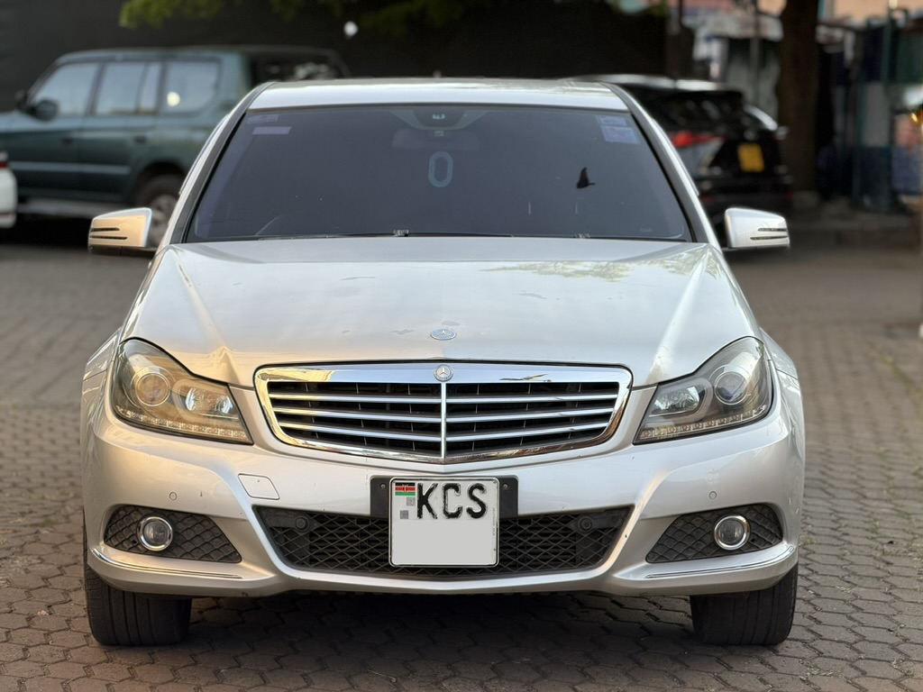 2011 Mercedes-Benz C-Class for sale in Nairobi — photo 1 of 11