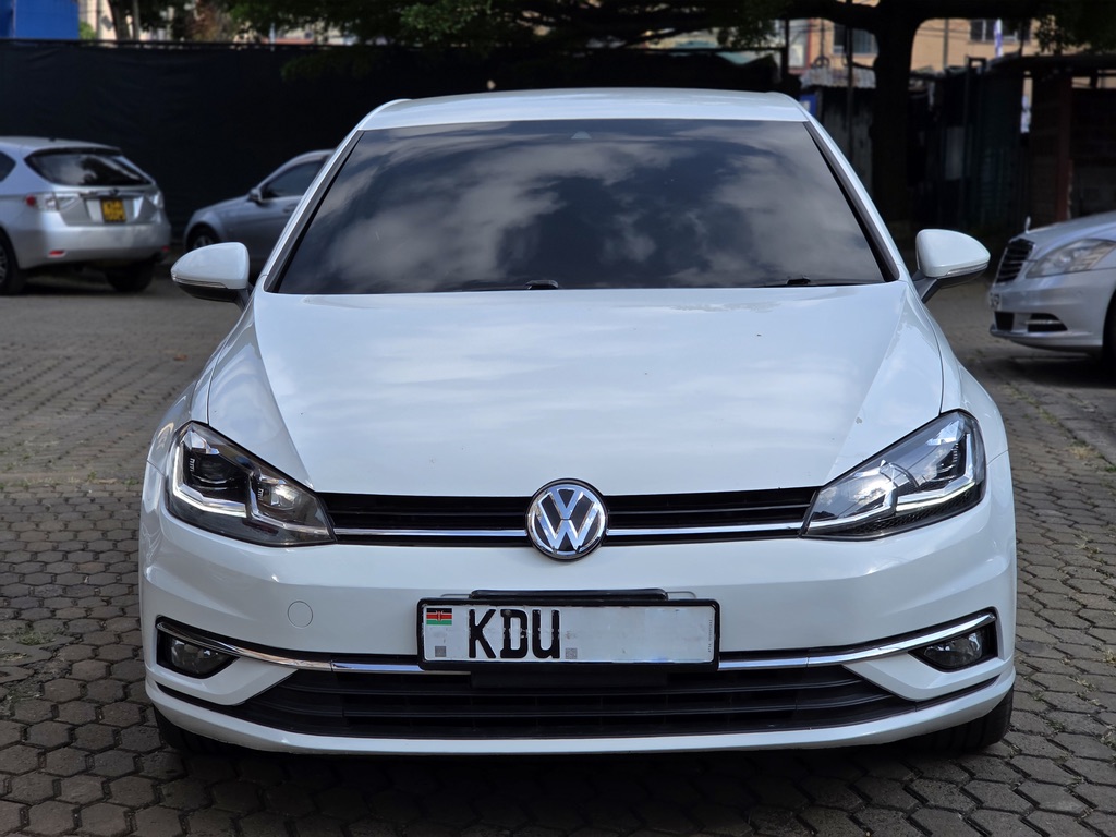 2018 Volkswagen Golf for sale in Nairobi — photo 1 of 9