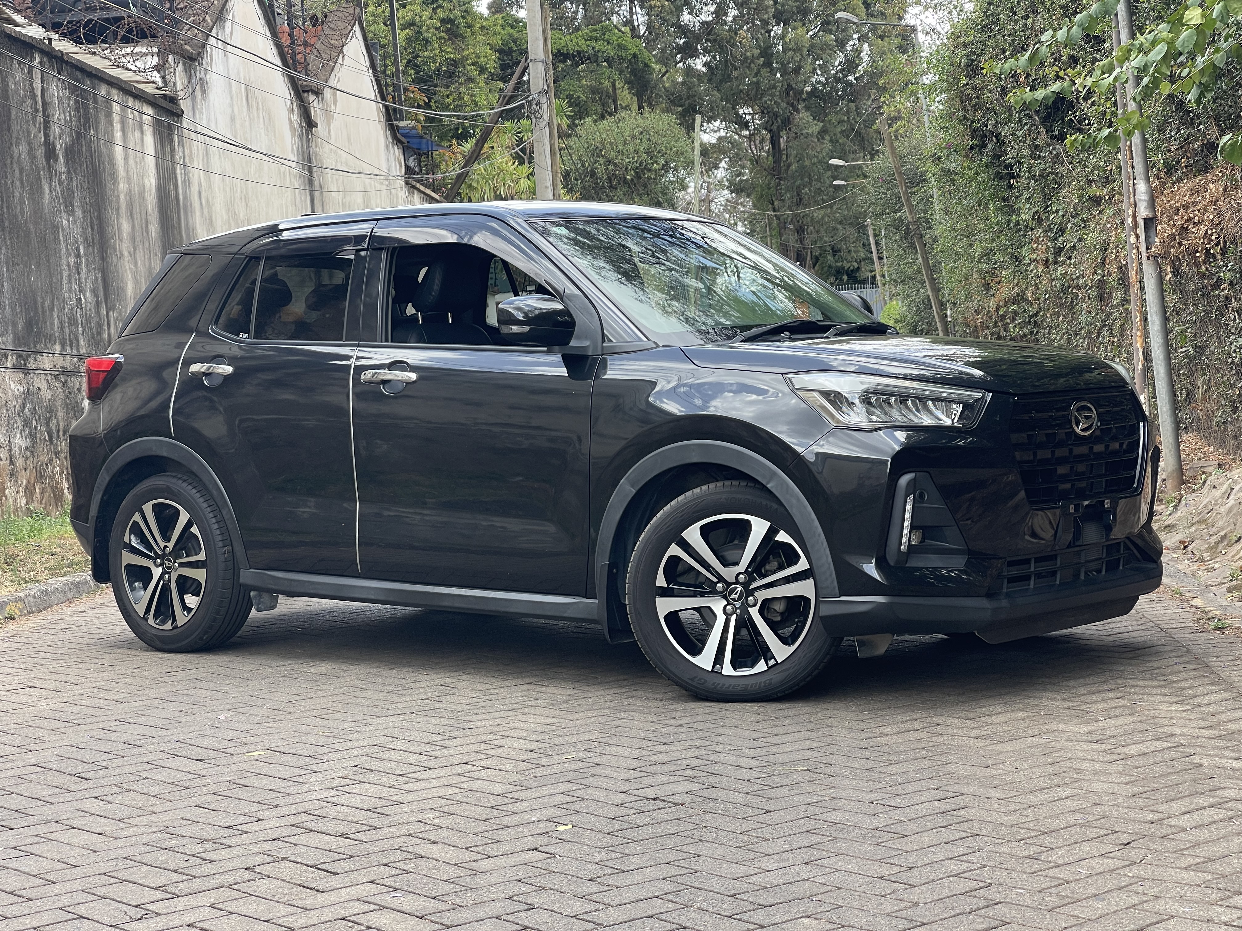 2019 Daihatsu Rocky for sale in Nairobi — photo 1 of 12