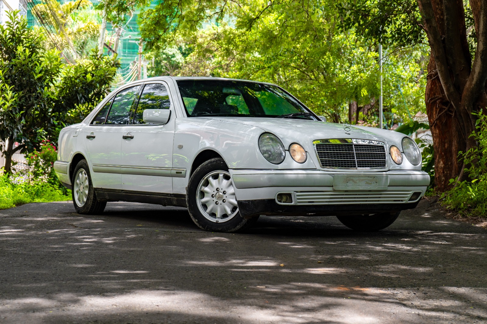 1997 Mercedes-Benz E-Class for sale in Nairobi — photo 1 of 11