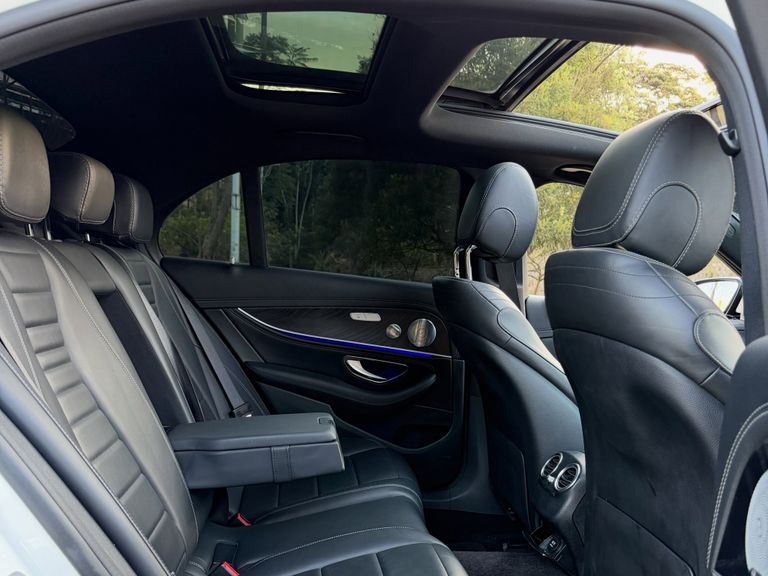2019 Mercedes-Benz E-Class thumbnail 10