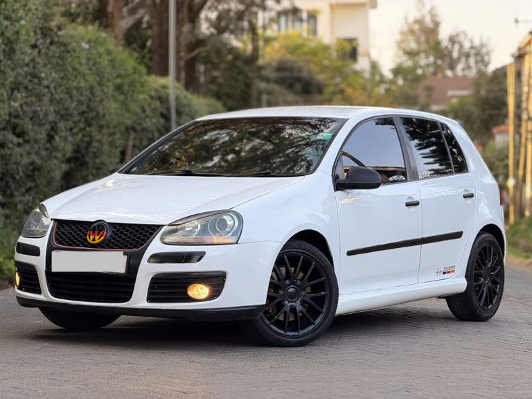 2008 Volkswagen Golf thumbnail 2