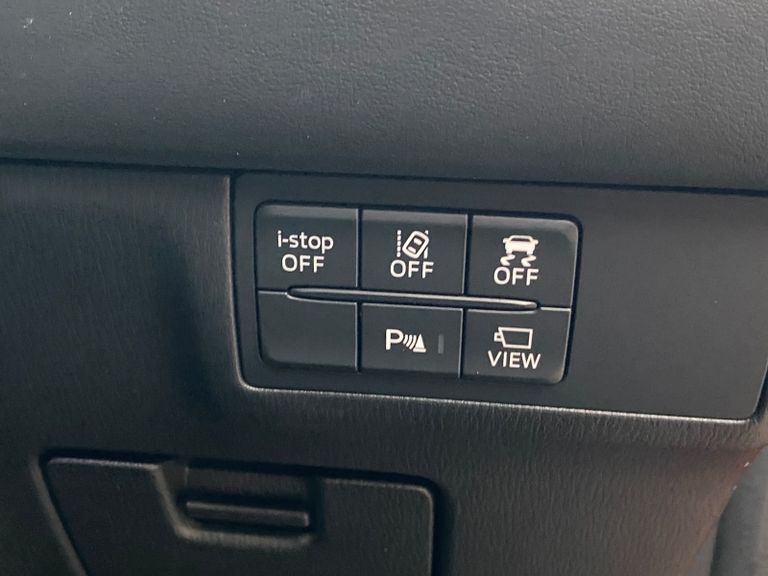 2019 Mazda Atenza thumbnail 9