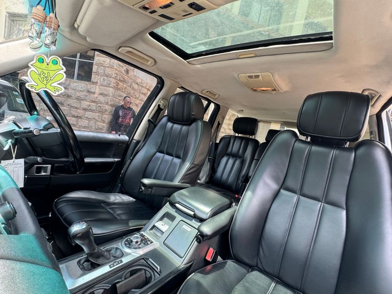 2009 Range Rover Range Rover Vogue thumbnail 8