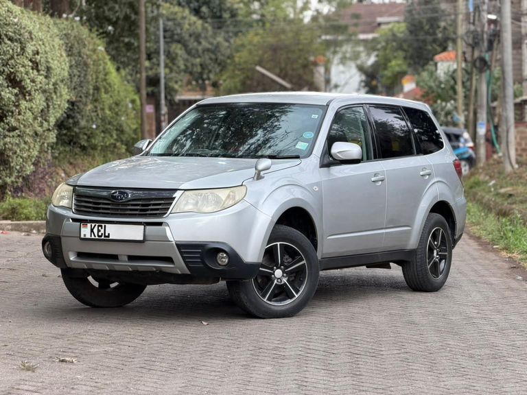 2010 Subaru Forester thumbnail 2