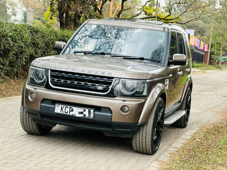 2012 Land Rover Discovery 4 thumbnail 2