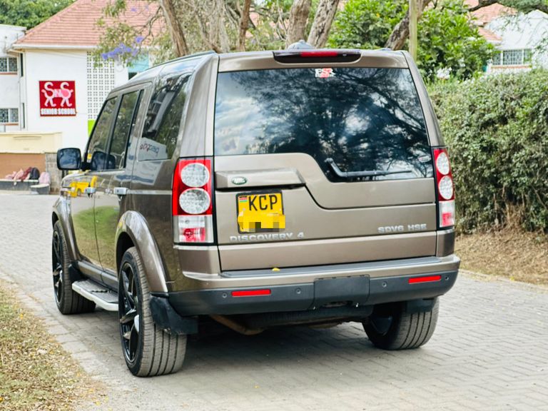 2012 Land Rover Discovery 4 thumbnail 4