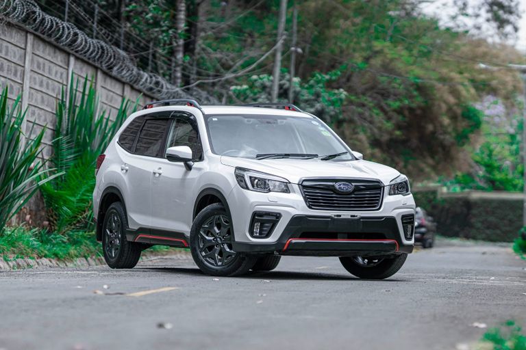 2019 Subaru Forester thumbnail 2