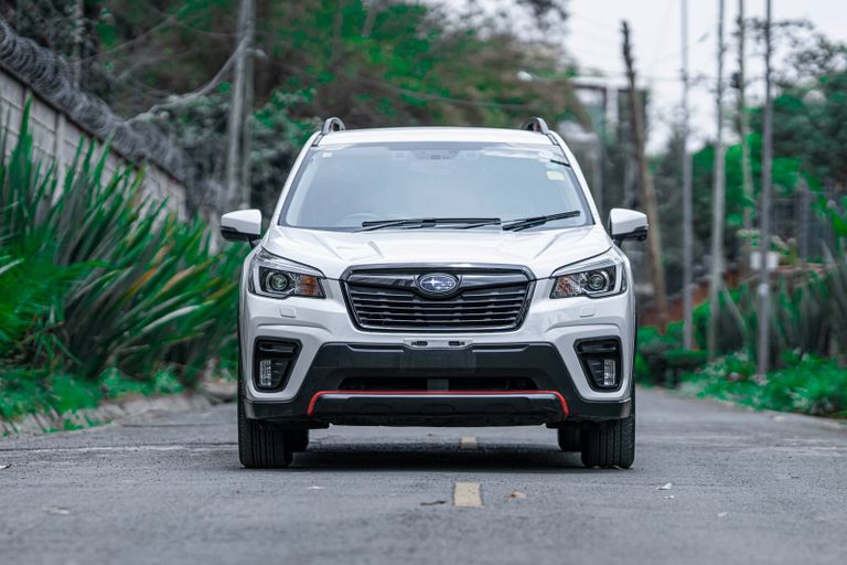 2019 Subaru Forester thumbnail 3