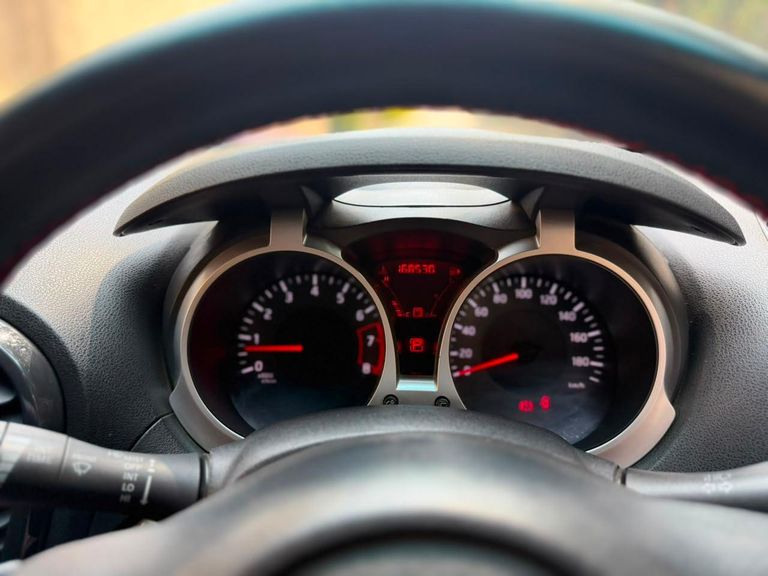 2010 Nissan Juke thumbnail 11