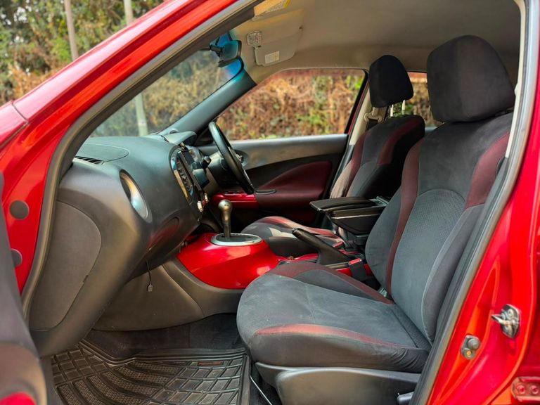 2010 Nissan Juke thumbnail 8