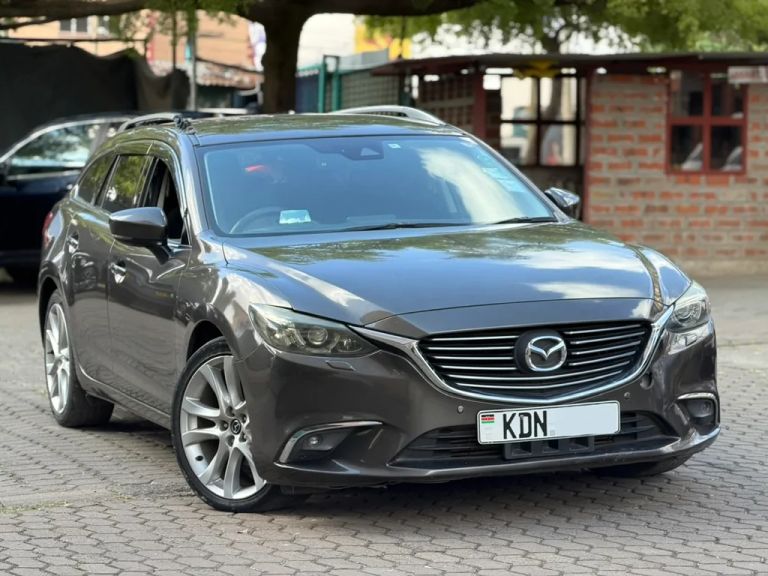 2016 Mazda Atenza thumbnail 9