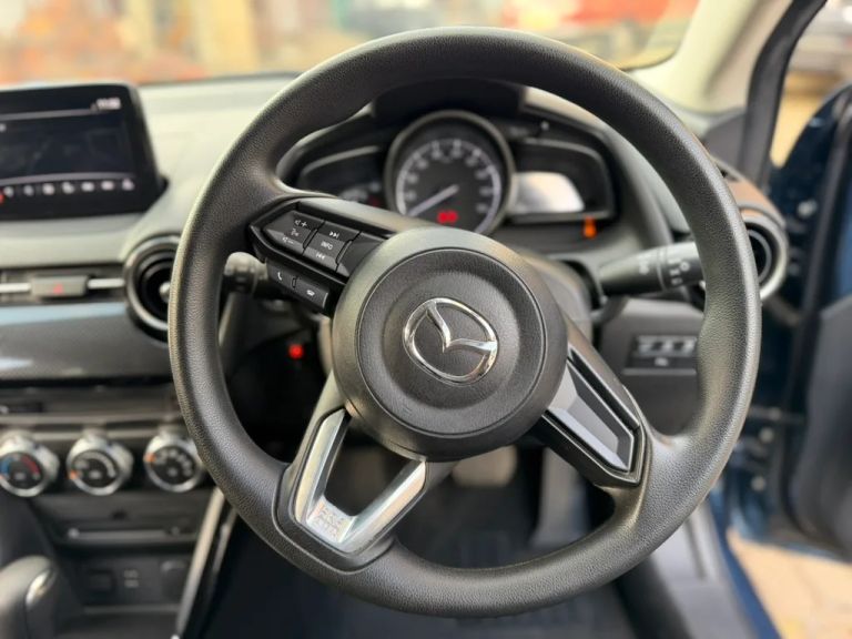 2019 Mazda Demio thumbnail 3