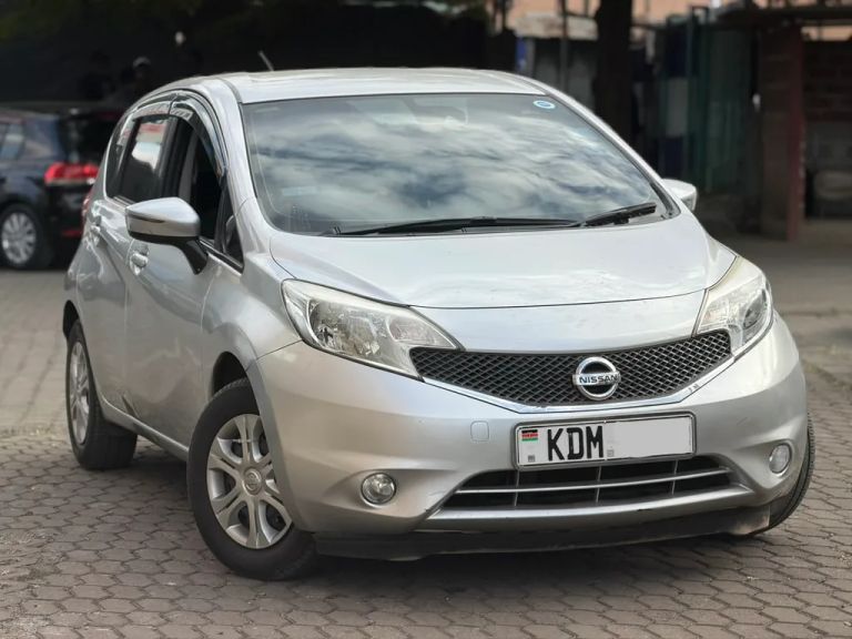 2016 Nissan Note thumbnail 9