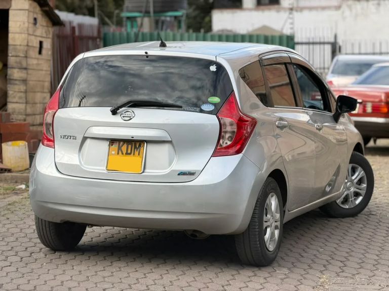 2016 Nissan Note thumbnail 10