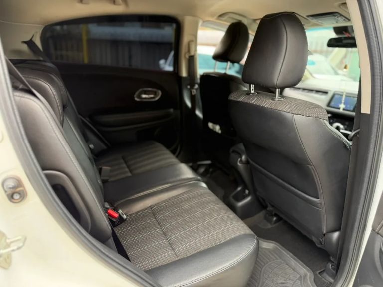 2014 Honda Vezel thumbnail 5