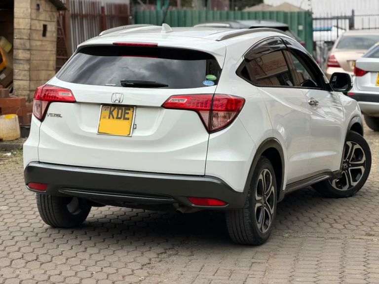 2014 Honda Vezel thumbnail 10