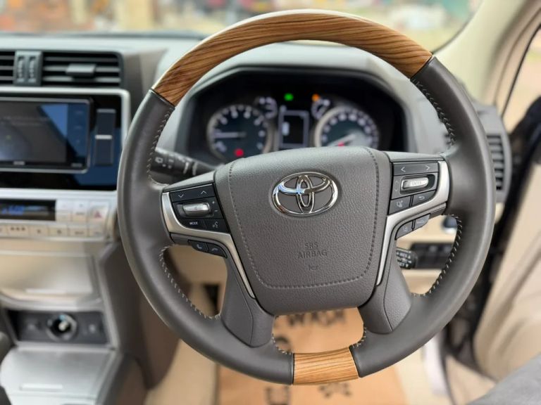 2021 Toyota Land Cruiser Prado TX thumbnail 3