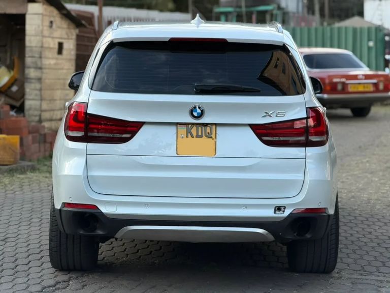 2016 BMW X5 thumbnail 6