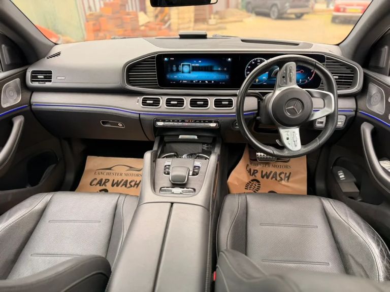 2020 Mercedes-Benz GLE thumbnail 2