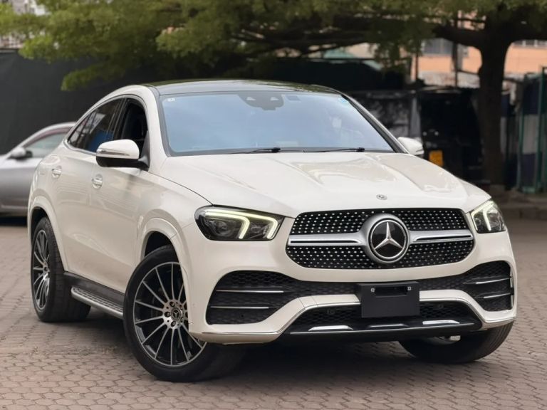2020 Mercedes-Benz GLE thumbnail 6
