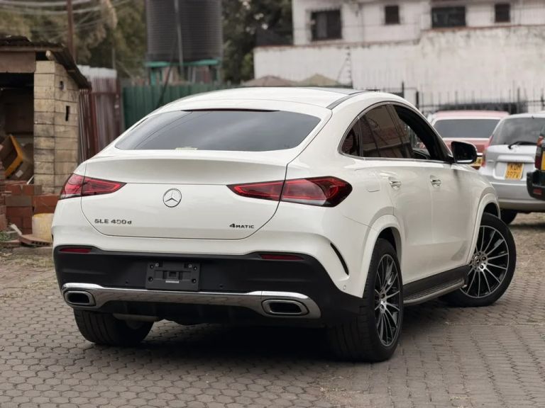 2020 Mercedes-Benz GLE thumbnail 7