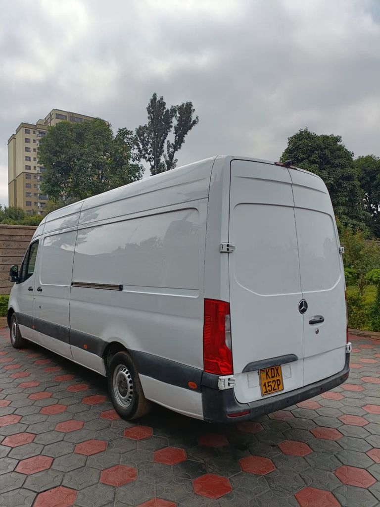 2019 Mercedes-Benz Sprinter thumbnail 5