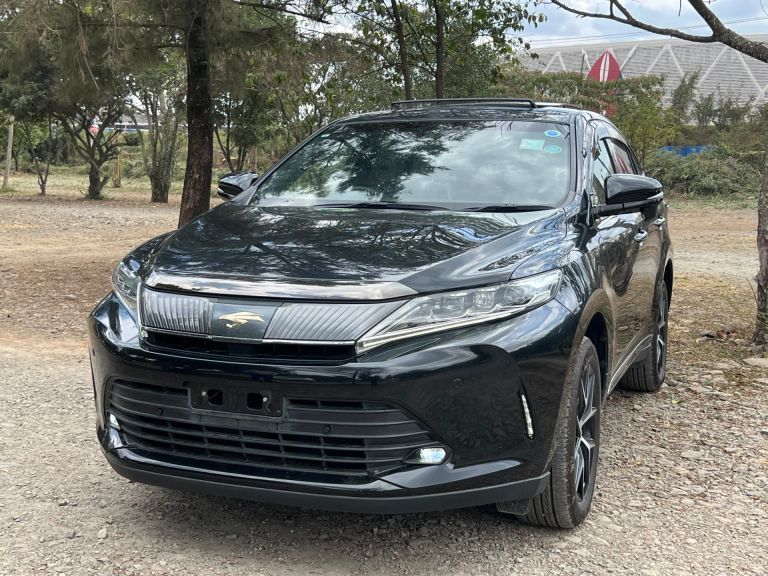 2019 Toyota Harrier thumbnail 3
