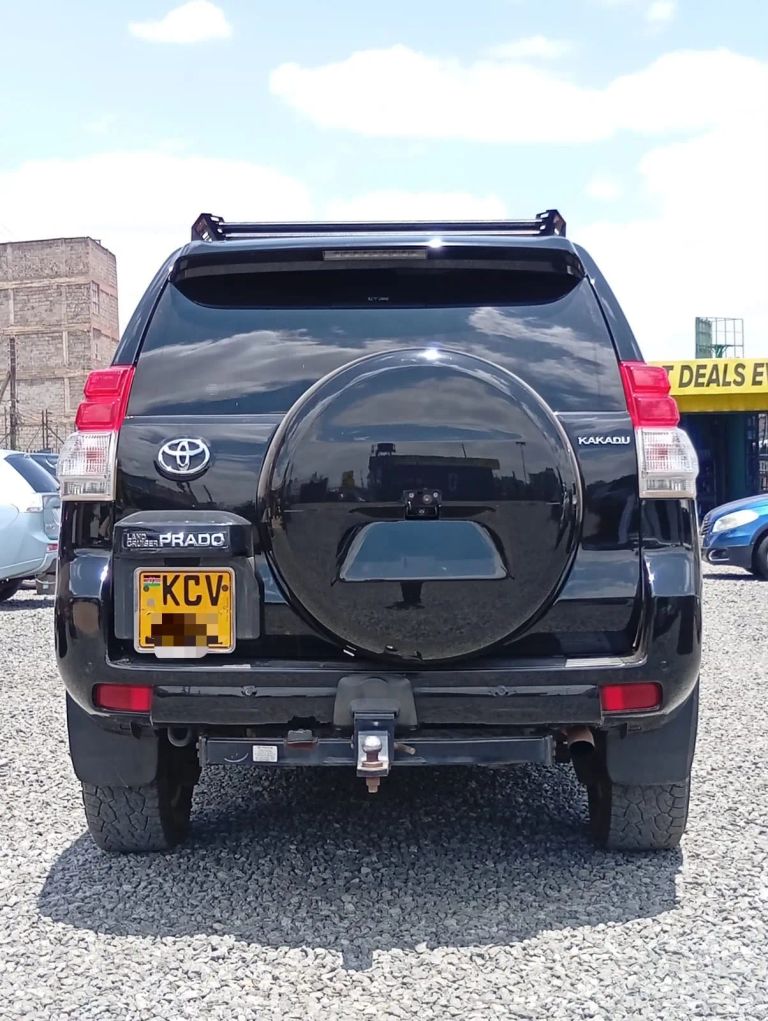 2012 Toyota Land Cruiser Prado thumbnail 3
