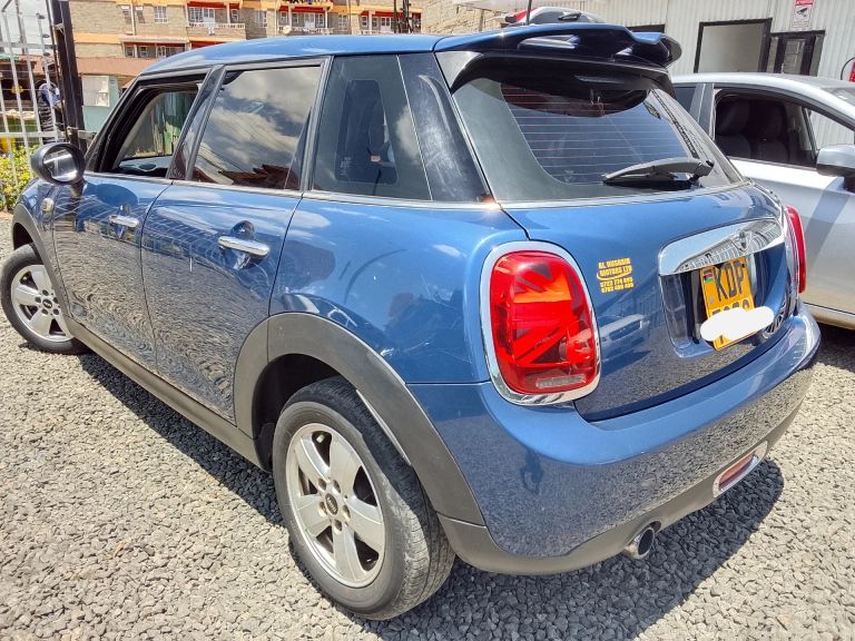 2016 Mini Cooper thumbnail 5