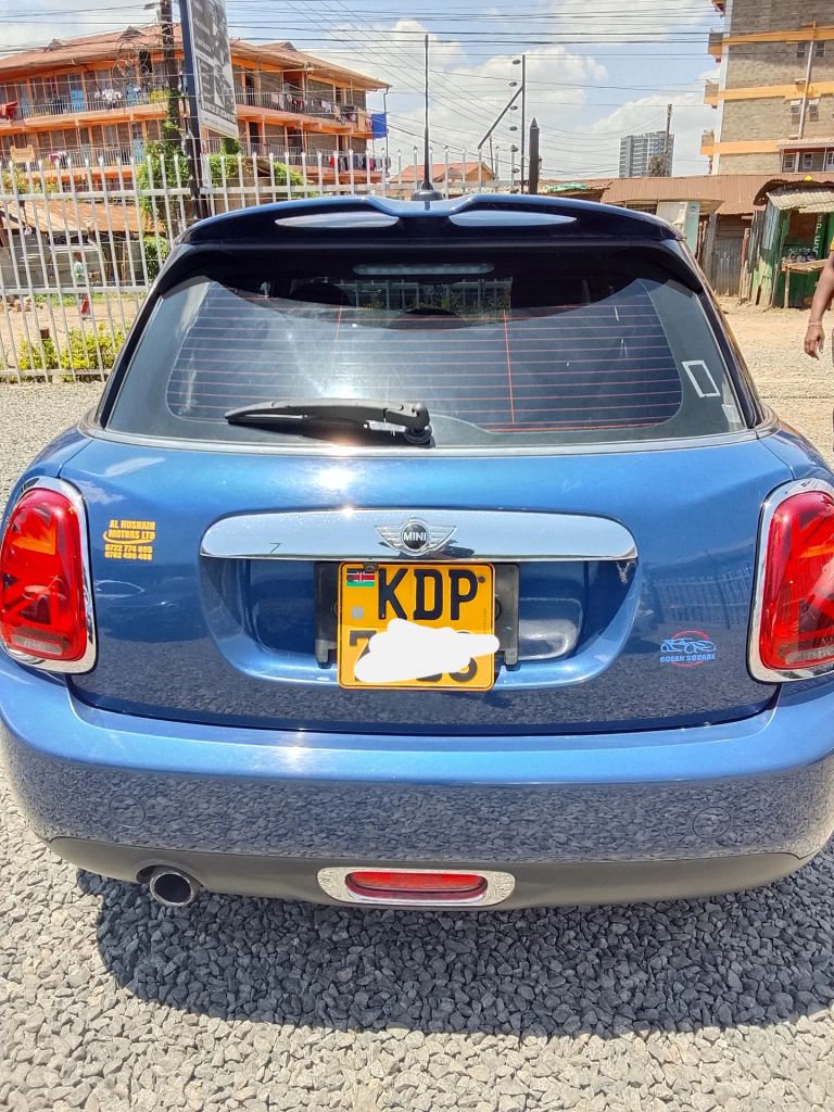 2016 Mini Cooper thumbnail 6