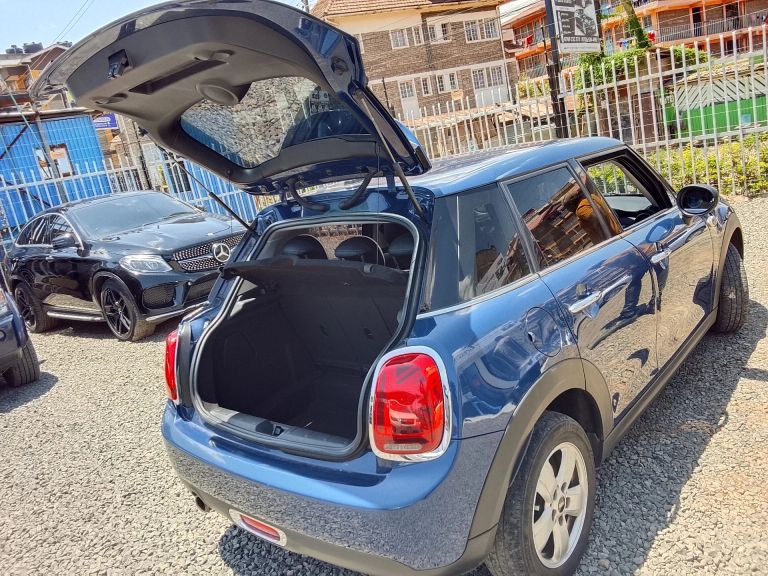 2016 Mini Cooper thumbnail 12
