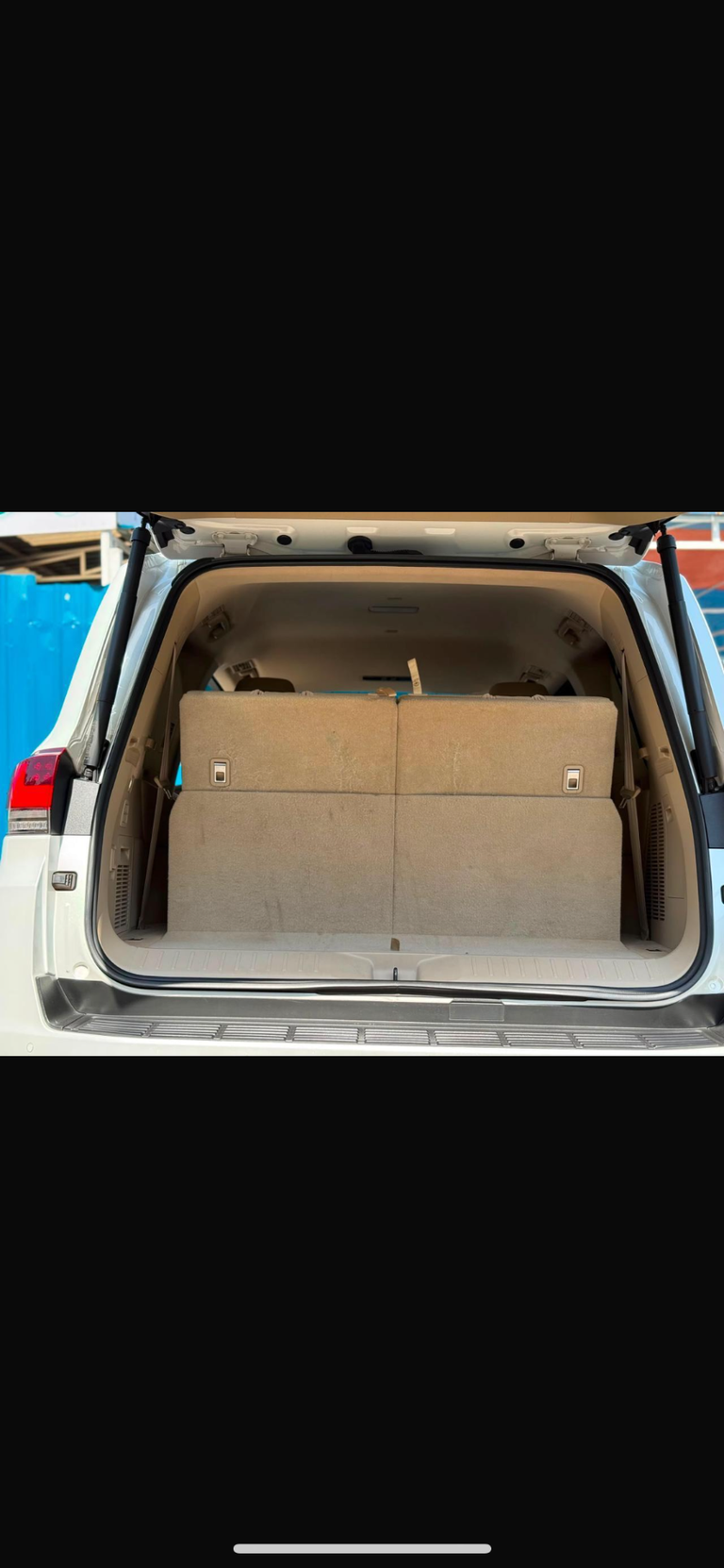 2022 Toyota Land Cruiser thumbnail 2