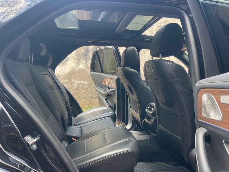 2019 Mercedes-Benz GLE thumbnail 8