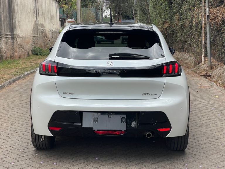 2021 Peugeot 208 thumbnail 6