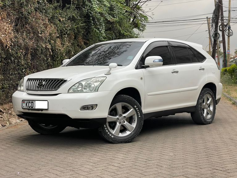 2008 Toyota Harrier thumbnail 1