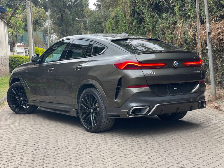 2020 BMW X6 thumbnail 3