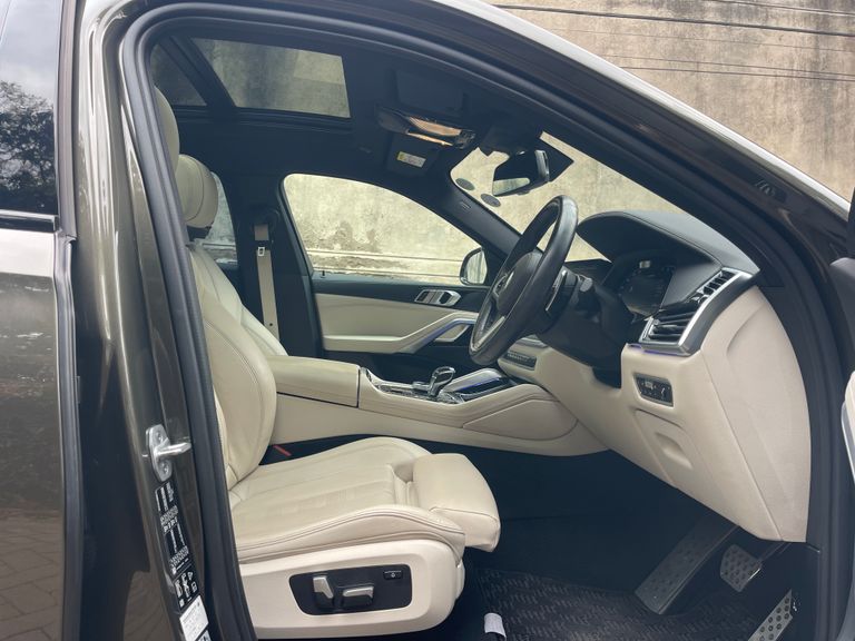 2020 BMW X6 thumbnail 5