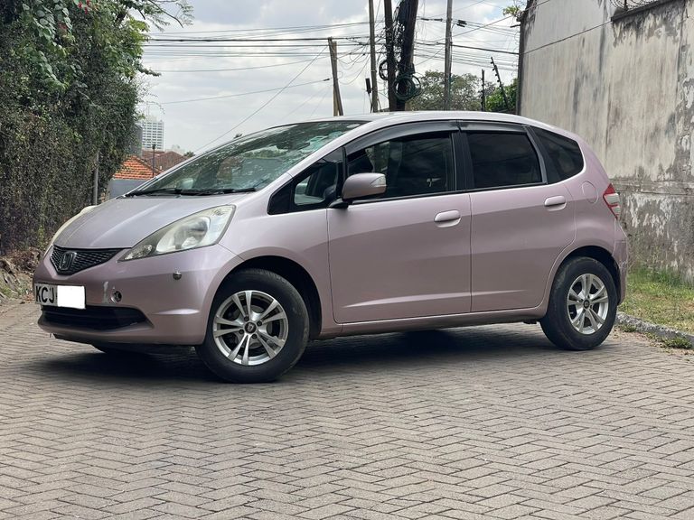 2009 Honda Fit thumbnail 3