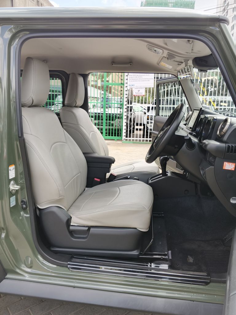2019 Suzuki Jimny thumbnail 9