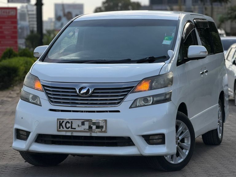 2010 Toyota Vellfire for sale in Nairobi