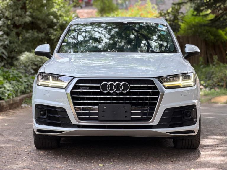 2018 Audi Q7 thumbnail 5
