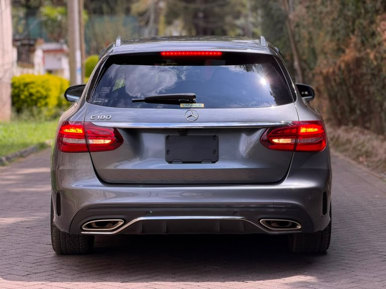 2019 Mercedes-Benz C-Class thumbnail 6