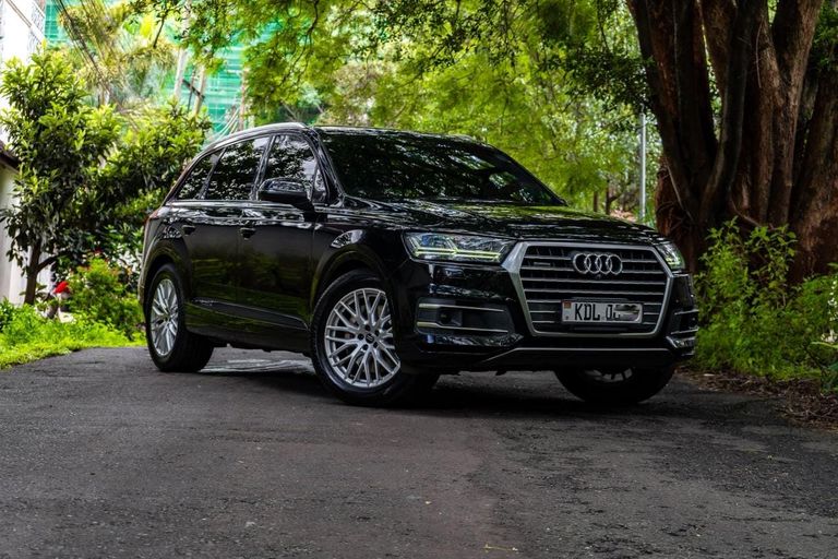 2016 Audi Q7 thumbnail 2