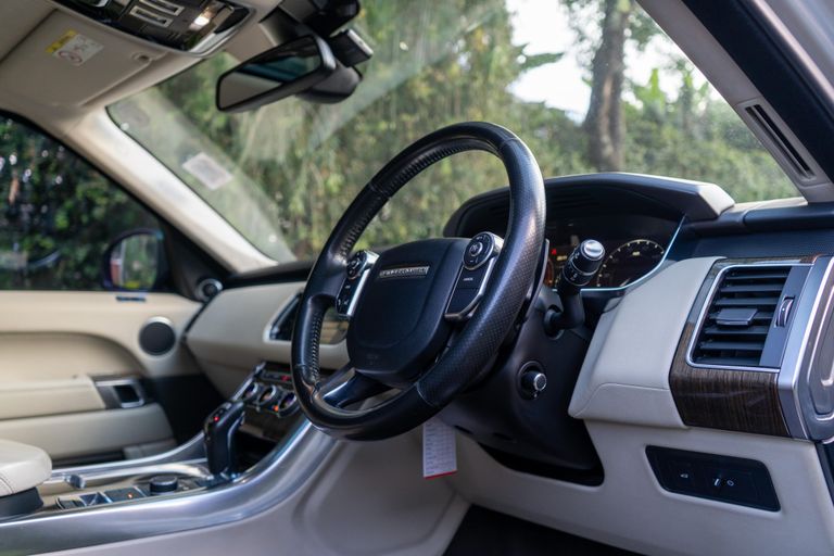 2016 Range Rover Range Rover Sport thumbnail 10