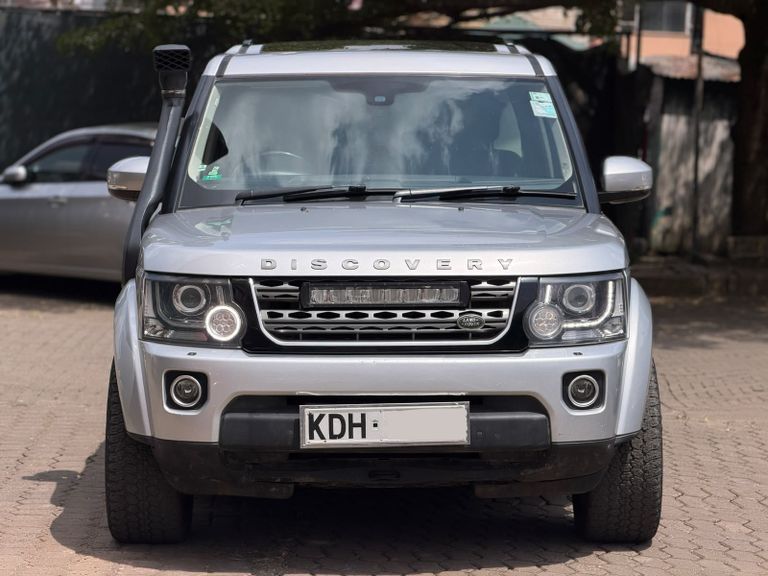 2015 Land Rover Discovery 4 thumbnail 5